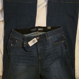 18T Torrid bombshell flare premium stretch jeans